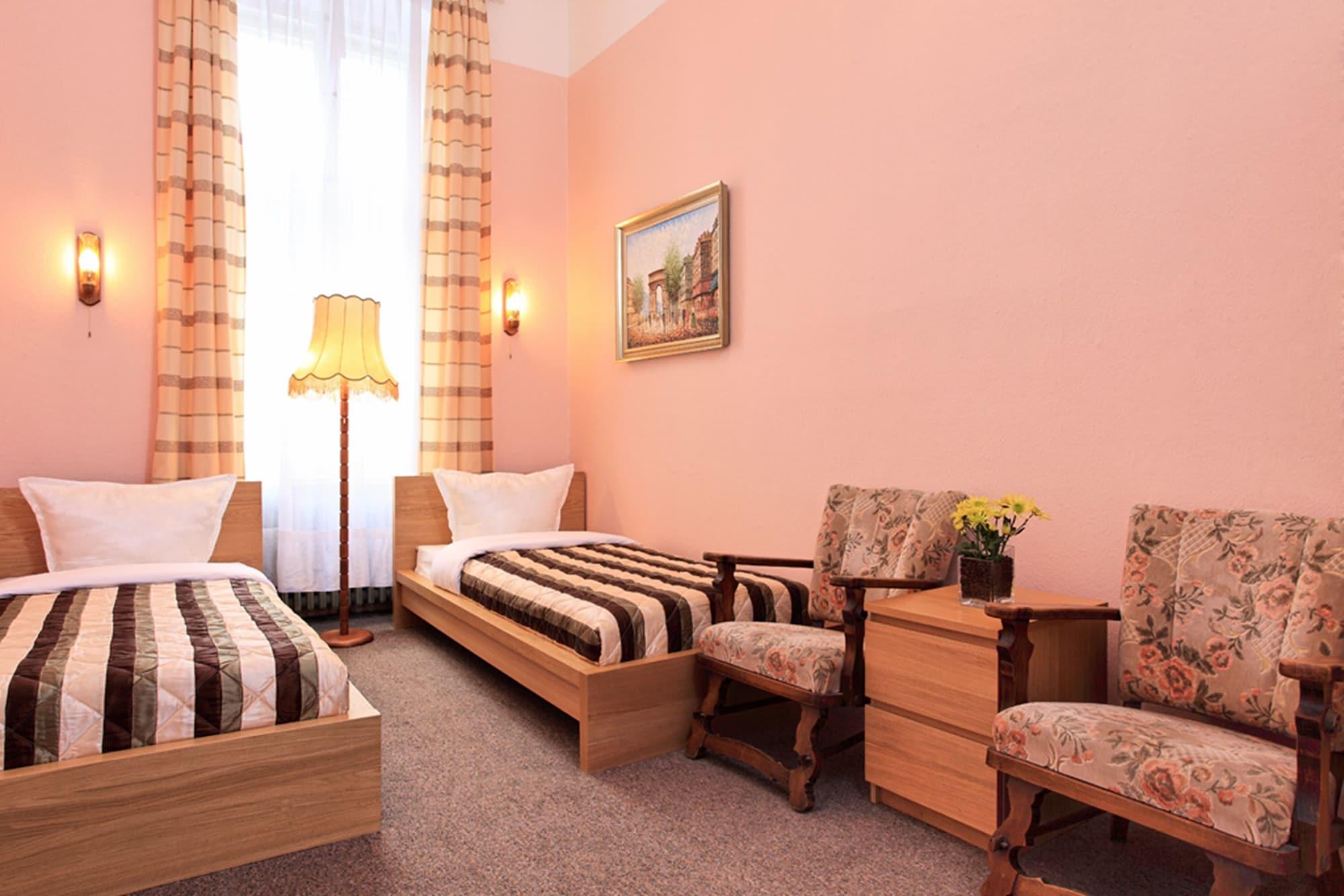Hotel-Pension Cortina Berlin Exterior photo